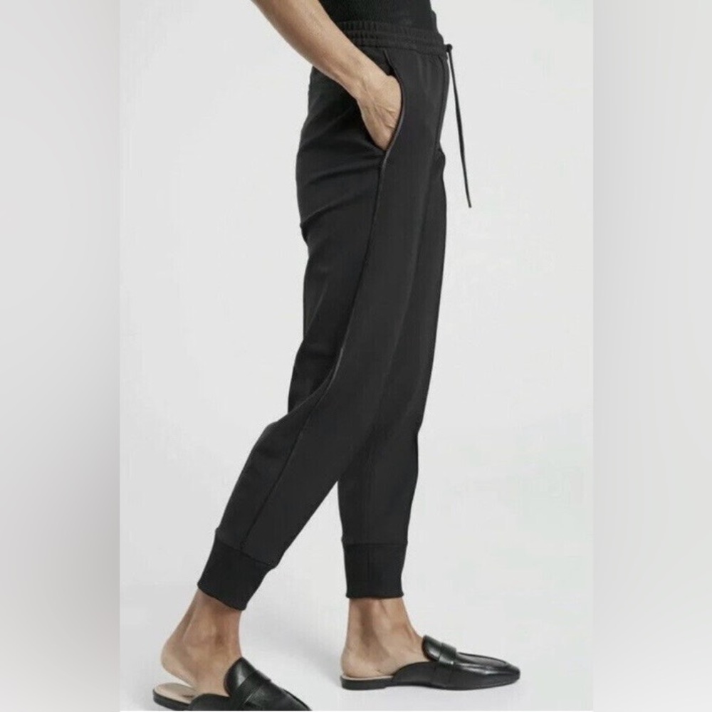 ATHLETA - Picture 2 of 9